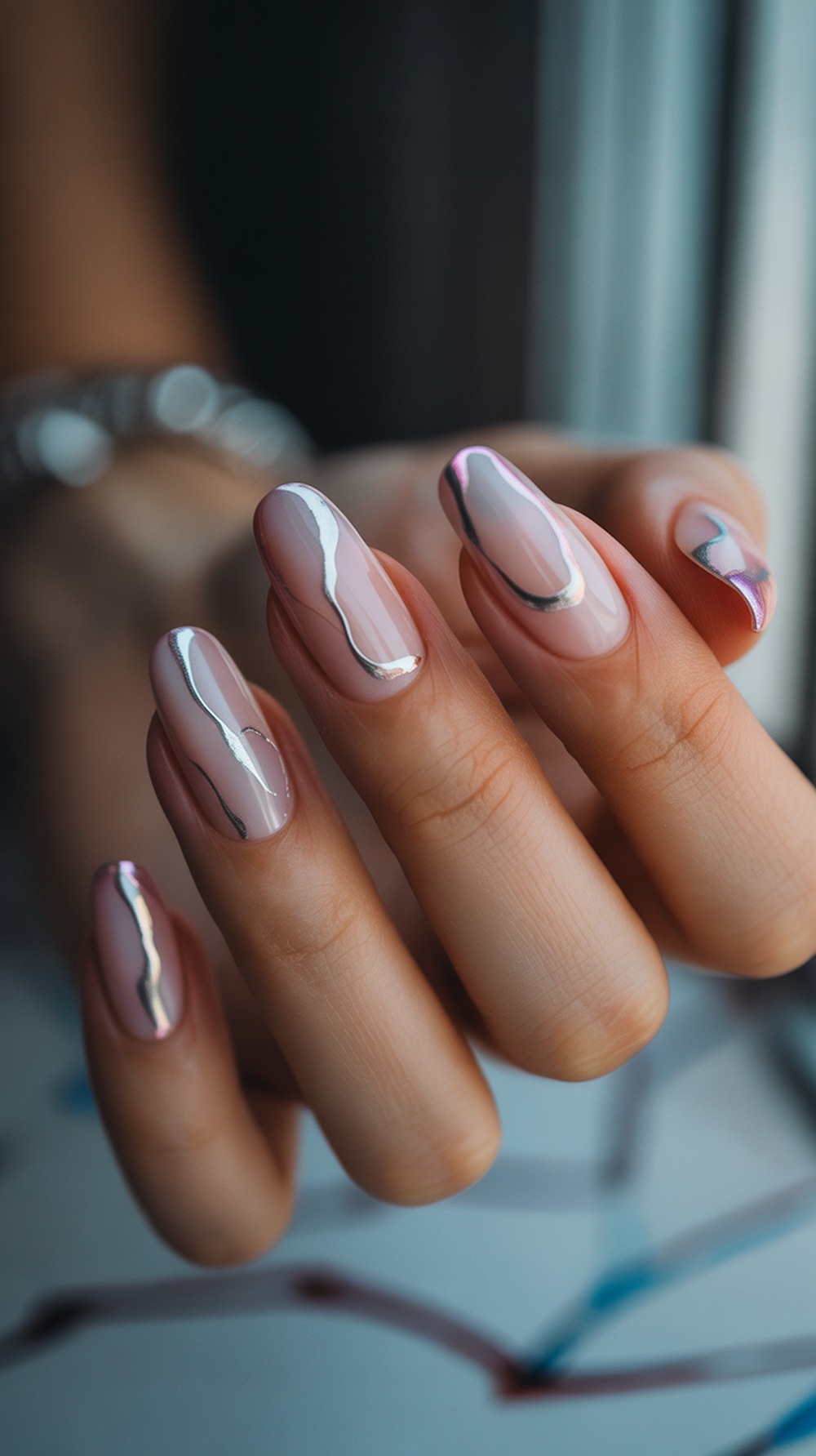 Aura Abstract Nails