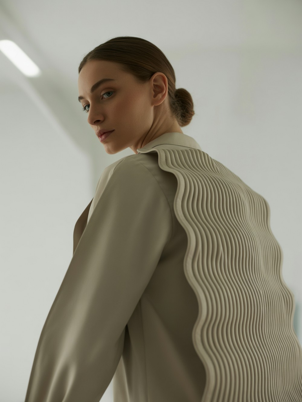 Smooth Front, Wavy Back